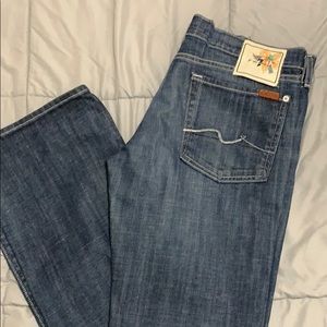 7FAM jeans.